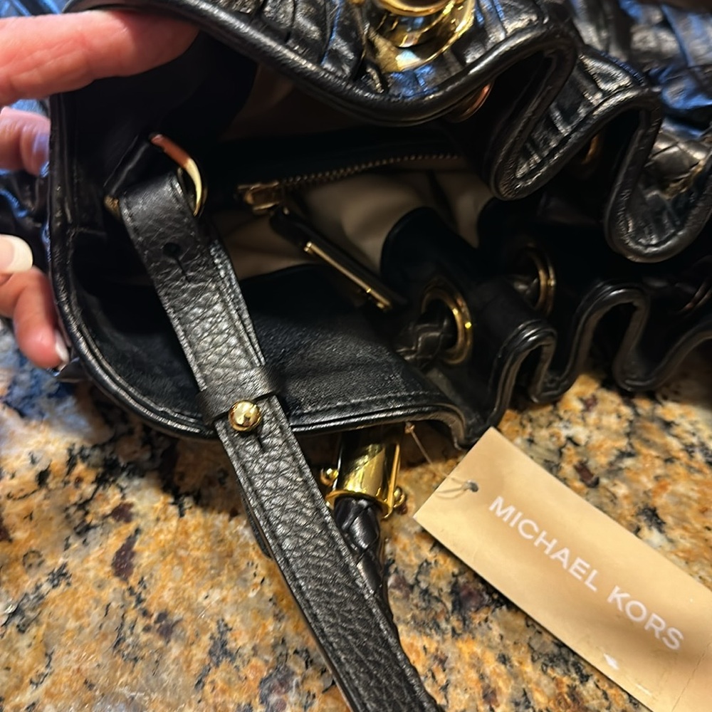 Michael Kors ❤️Skorpios Vintage Collection Ring Tote Crossbody Bag
~NWT~ - Picture 12 of 13